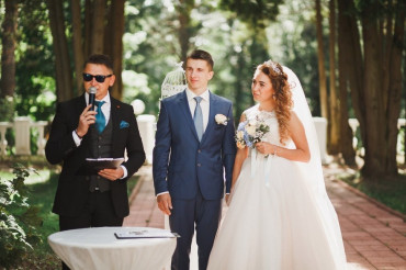 Ведущий 001-03.03 Wedding